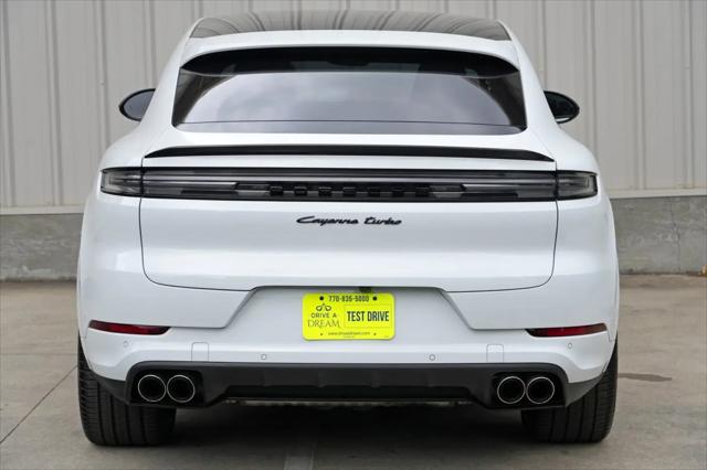 2024 Porsche Cayenne E-Hybrid Turbo