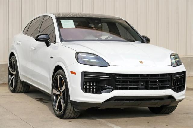 2024 Porsche Cayenne E-Hybrid Turbo