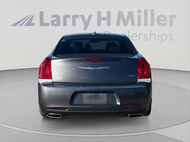 2019 Chrysler 300 Limited