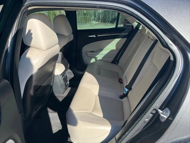 2019 Chrysler 300 Limited