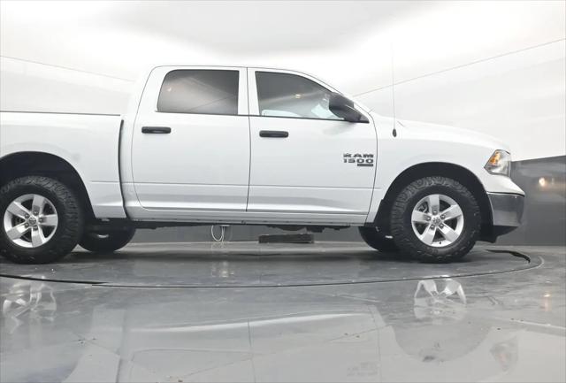 2023 Ram 1500 Classic SLT Crew Cab 4x4 57 Box