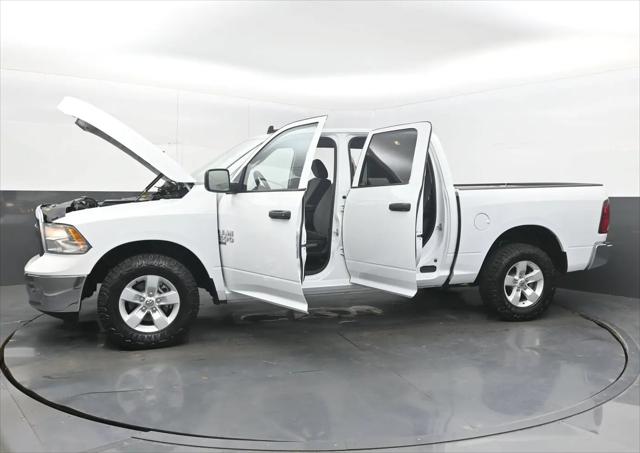 2023 Ram 1500 Classic SLT Crew Cab 4x4 57 Box