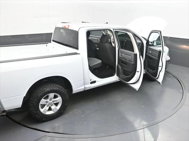 2023 Ram 1500 Classic SLT Crew Cab 4x4 57 Box