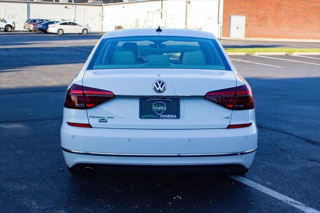 2017 Volkswagen Passat 1.8T SEL Premium