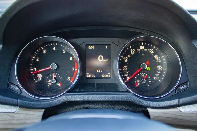2017 Volkswagen Passat 1.8T SEL Premium