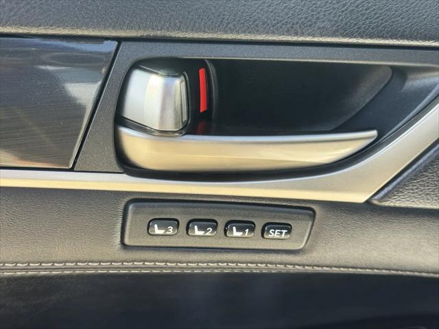 2016 Lexus GS 200t GS 200t