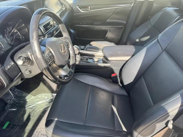 2016 Lexus GS 200t GS 200t