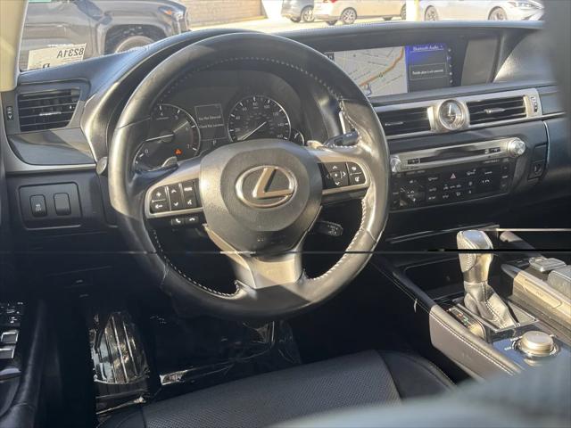 2016 Lexus GS 200t GS 200t