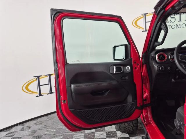 2023 Jeep Gladiator Overland
