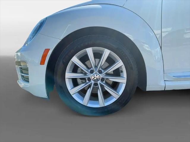 2018 Volkswagen Beetle 2.0T SE