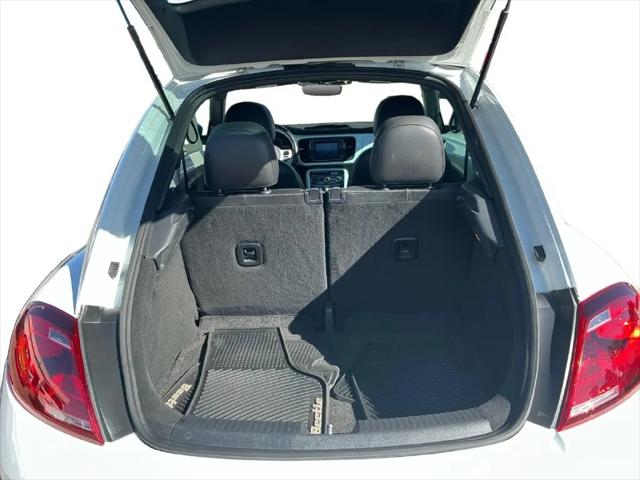 2018 Volkswagen Beetle 2.0T SE