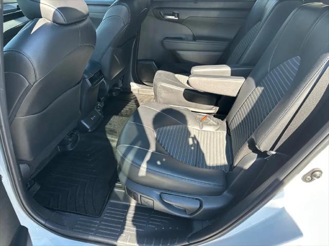 2024 Toyota Highlander XSE