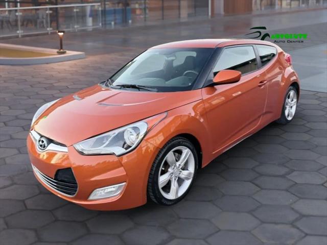2012 Hyundai Veloster Base w/Black