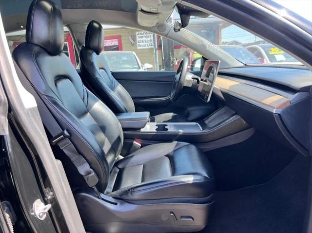 2021 Tesla Model Y Long Range Dual Motor All-Wheel Drive