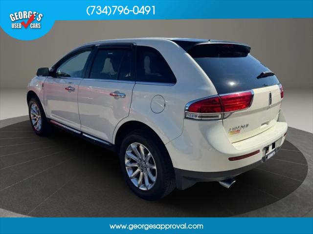 2013 Lincoln MKX Base