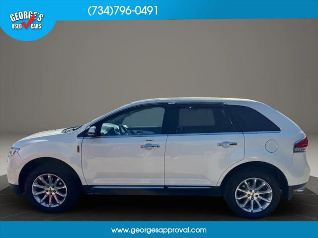 2013 Lincoln MKX Base