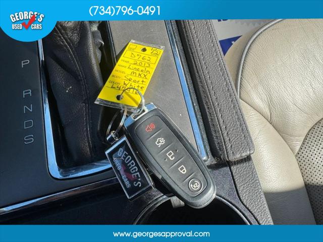 2013 Lincoln MKX Base