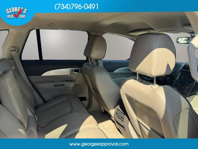 2013 Lincoln MKX Base