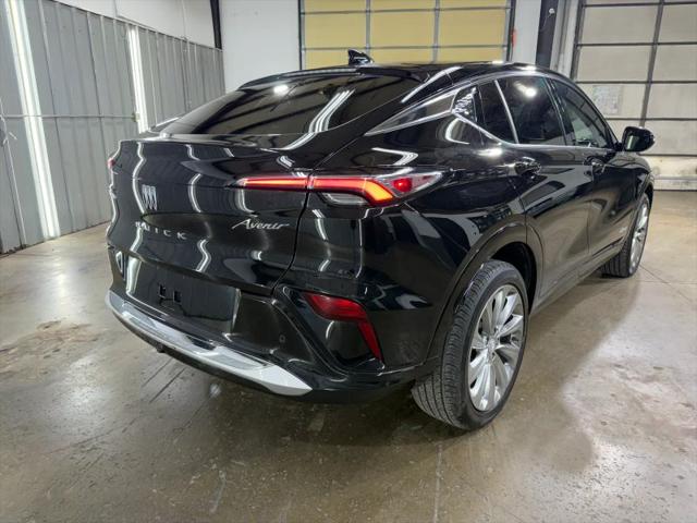 2024 Buick NV Avenir FWD