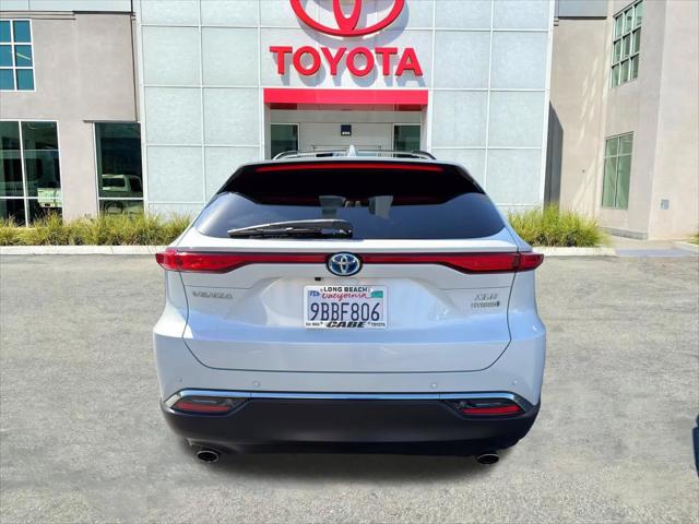 2021 Toyota Venza LE