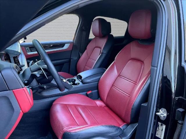 2024 Porsche Cayenne Cayenne