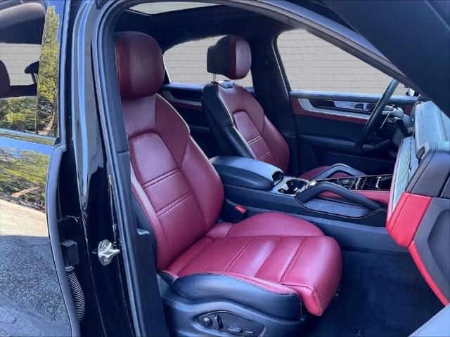 2024 Porsche Cayenne Cayenne