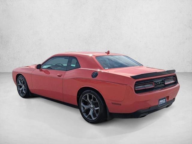 2016 Dodge Challenger SXT Plus
