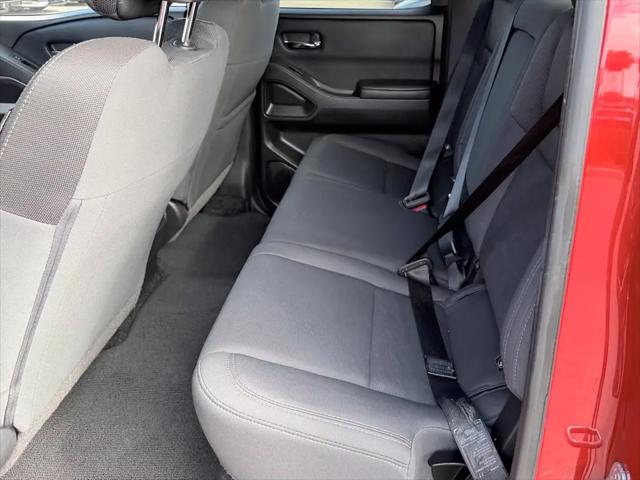 2024 Nissan Frontier Crew Cab SV 4x2