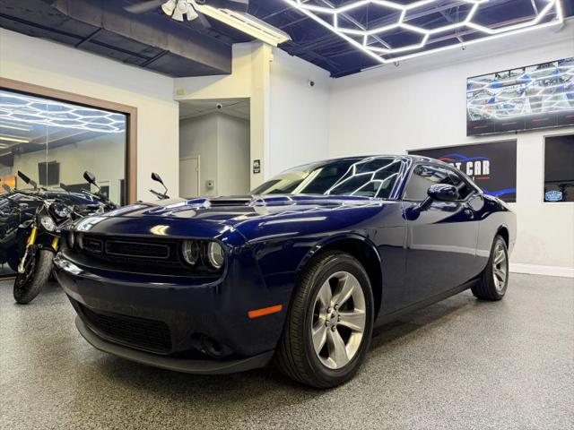 2017 Dodge Challenger SXT