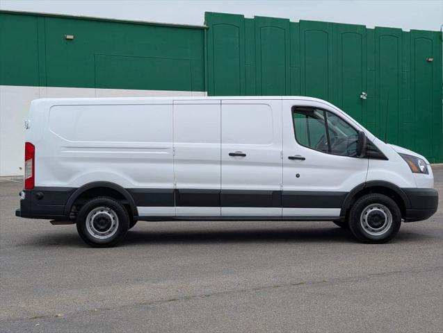 2018 Ford Transit w/60/40 Side Door w/LWB
