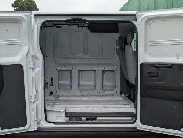 2018 Ford Transit w/60/40 Side Door w/LWB