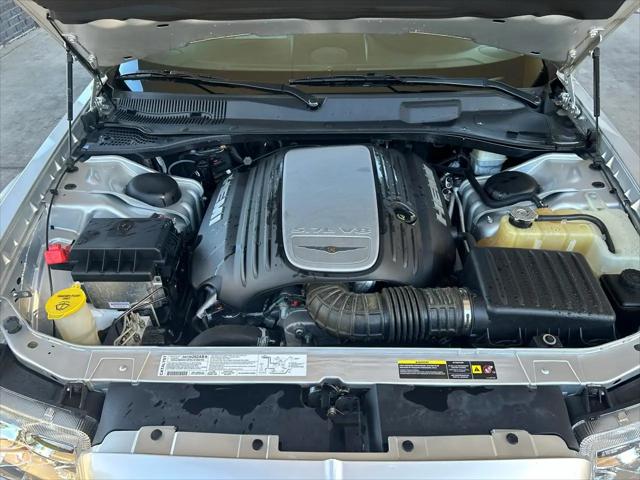 2005 Chrysler 300 C