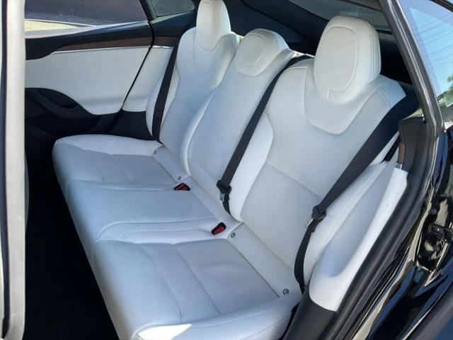 2022 Tesla Model S Dual Motor All-Wheel Drive