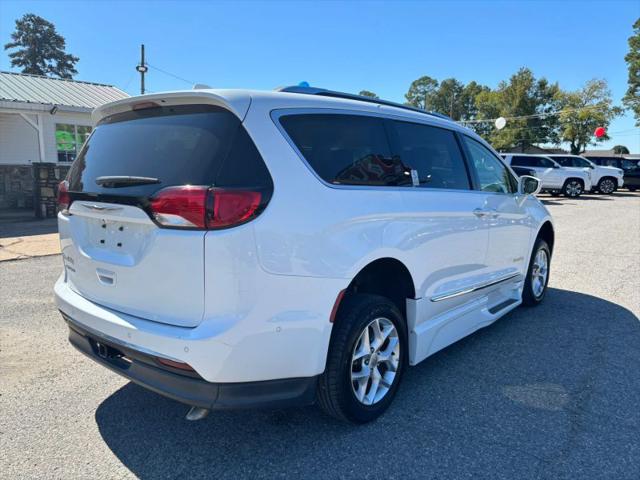 2020 Chrysler Pacifica Touring L Plus