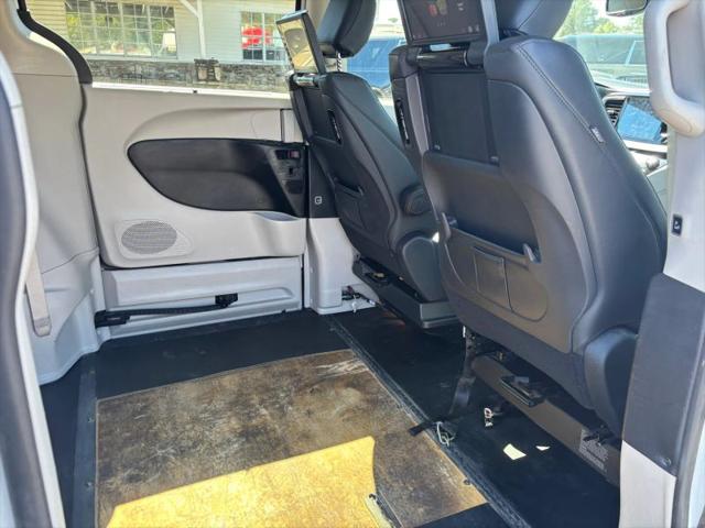 2020 Chrysler Pacifica Touring L Plus