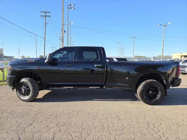 2025 Ram 3500 Tradesman Crew Cab 4x4 8 Box