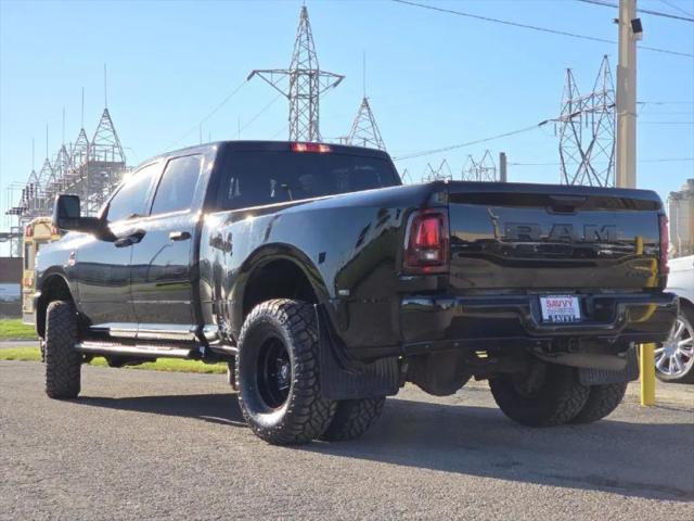2025 Ram 3500 Tradesman Crew Cab 4x4 8 Box