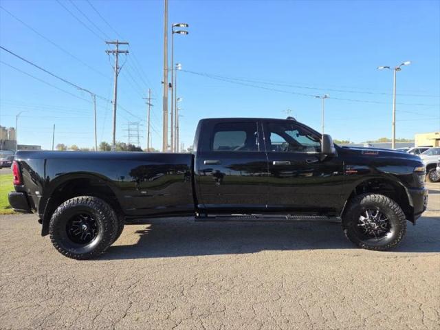 2025 Ram 3500 Tradesman Crew Cab 4x4 8 Box