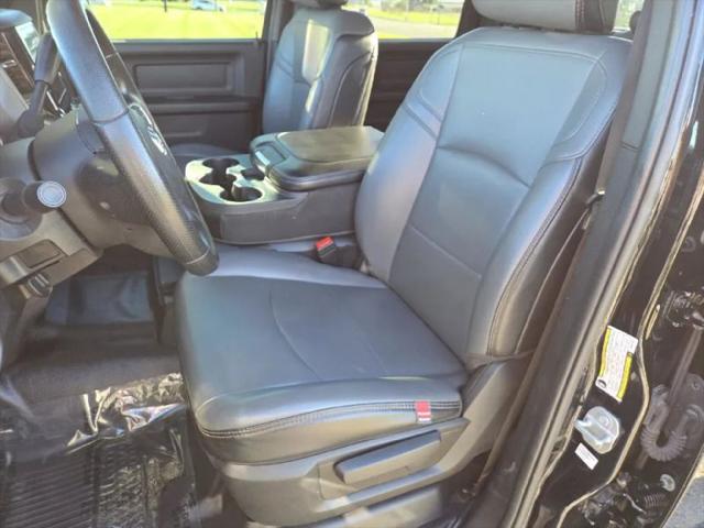 2025 Ram 3500 Tradesman Crew Cab 4x4 8 Box