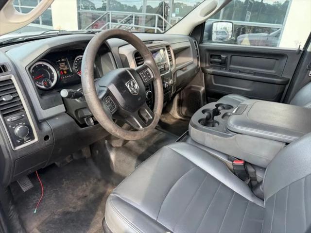 2019 Ram 1500 Classic Tradesman Crew Cab 4x4 64 Box