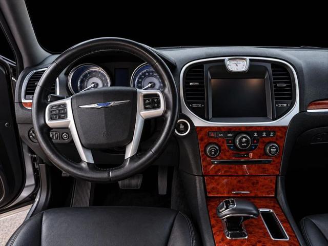 2014 Chrysler 300 300