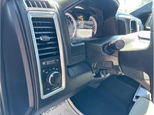 2024 Ram 1500 Classic Warlock Crew Cab 4x4 57 Box