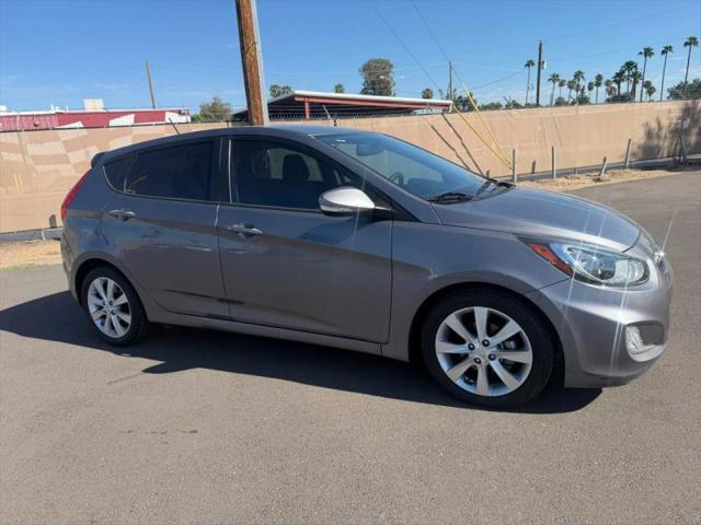 2013 Hyundai Accent SE for sale in Glendale, AZ