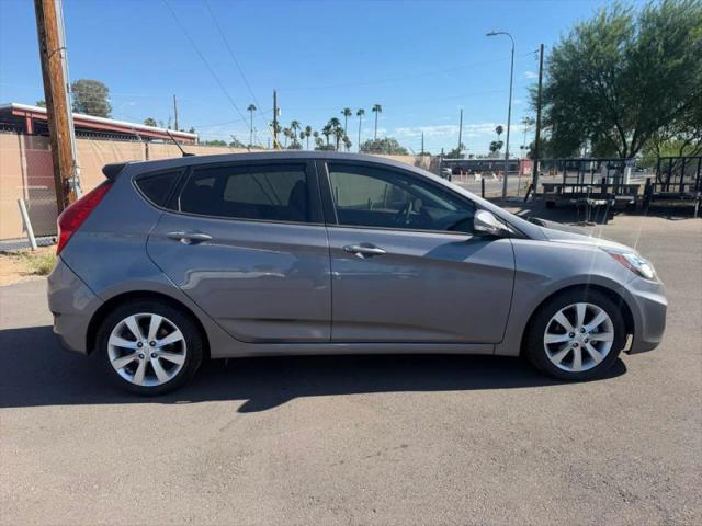 2013 Hyundai Accent SE