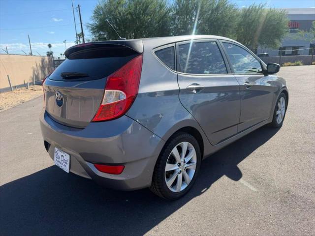 2013 Hyundai Accent SE