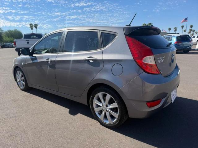 2013 Hyundai Accent SE