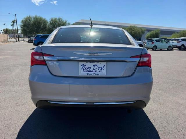 2013 Chrysler 200 Touring