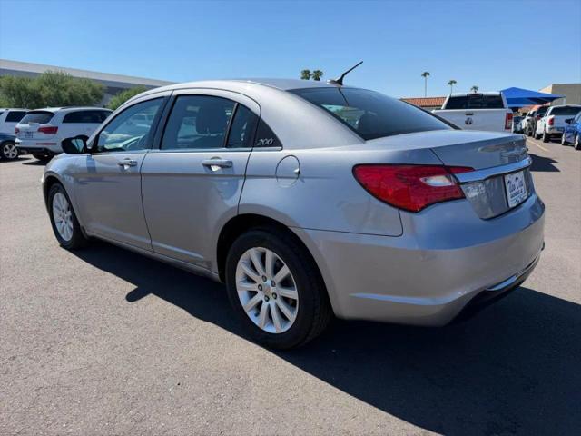 2013 Chrysler 200 Touring