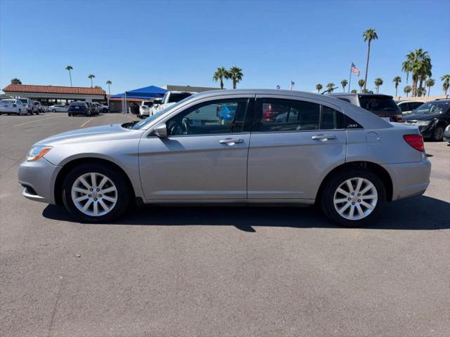 2013 Chrysler 200 Touring