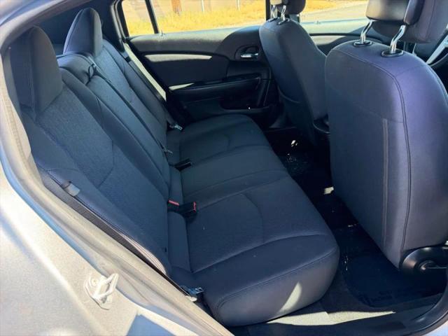 2013 Chrysler 200 Touring
